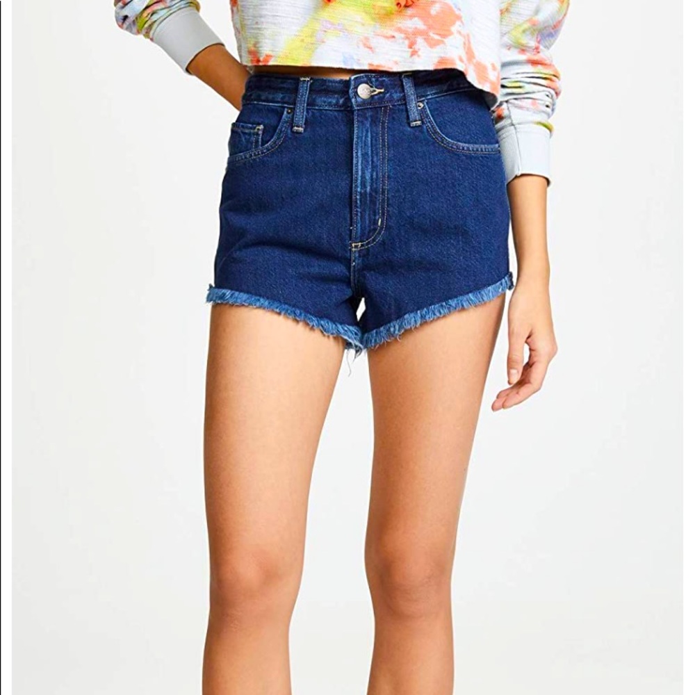 Awesome, super high waisted, cut off Lee jean shorts!
